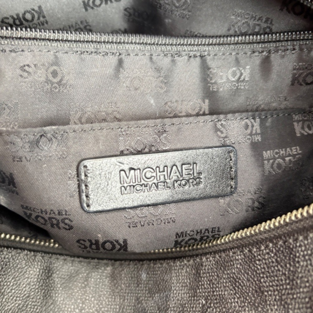 Michael‎ Kors Duffle Bag Monogram Logo Travel, Womens Large Black - Picture 3 of 10